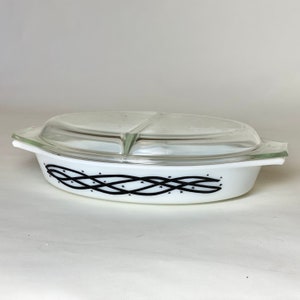 Black and White Barbed Wire Glass Pyrex Casserole Dish, Divided