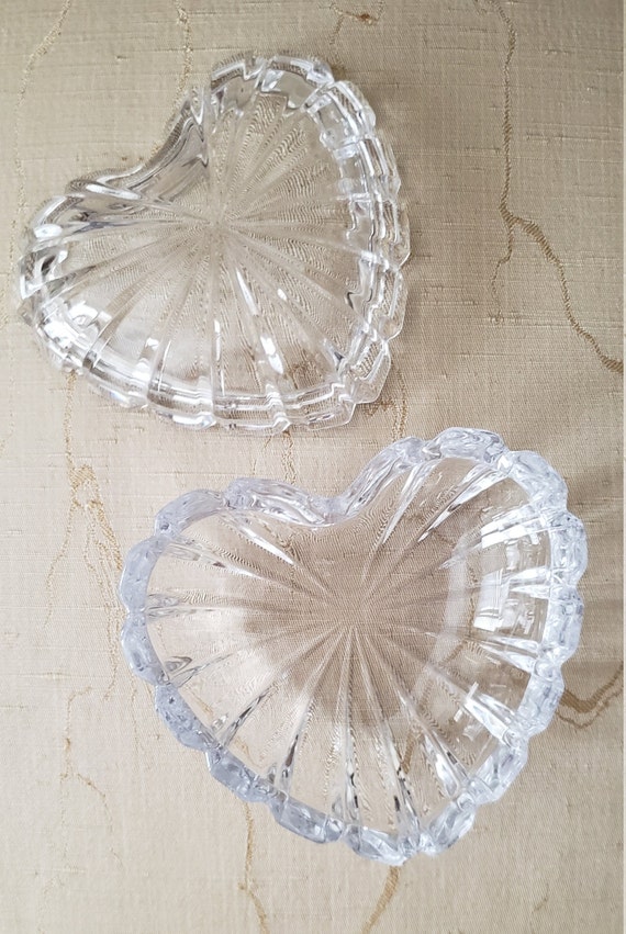 Crystal Puffed Heart Box with Lid / Crystal Vanit… - image 4