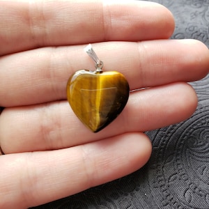 Tiger&#39;s Eye Heart Pendant - Sterling Silver
