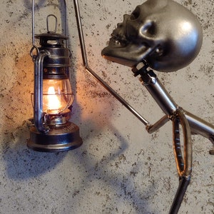 Skeleton, floor lamp, skeleton lamp, metal skeleton with oil lamp, gothic, height 70 cm, floor lamp, 30 inches, metal image 6