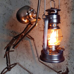Skeleton, floor lamp, skeleton lamp, metal skeleton with oil lamp, gothic, height 70 cm, floor lamp, 30 inches, metal image 2