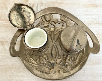 アールヌーボー様式のユーデンシュティール銅製インク壺。ドイツのWMF