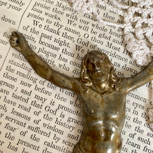 Antique Jesus Christ crucifix 1800s Corpus Christi pewter figurine vintage religious home decor