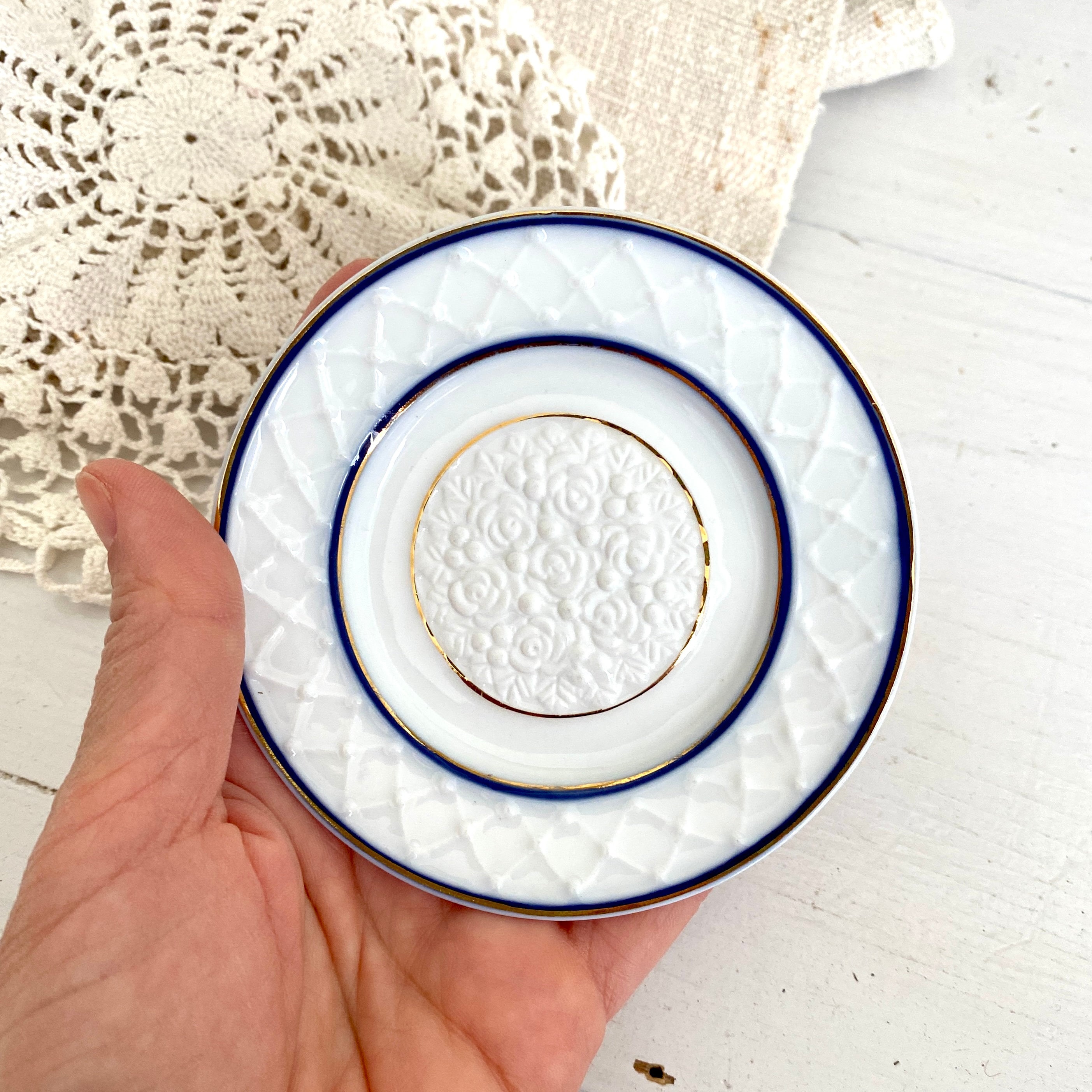 Vintage small porcelain plate Wellington Castle Royal Class trinket dish