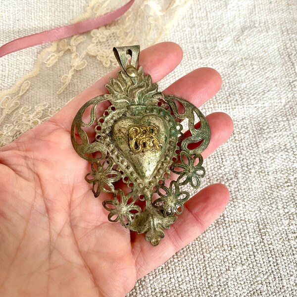 Antique Ex Voto Silver Sacred heart Flaming heart Vintage DIY pendant heart gift