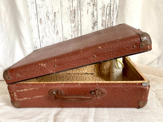 succes op gang brengen brandwonden Antieke houten koffer klassieke autokoffer met ongebruikelijke - Etsy  Nederland
