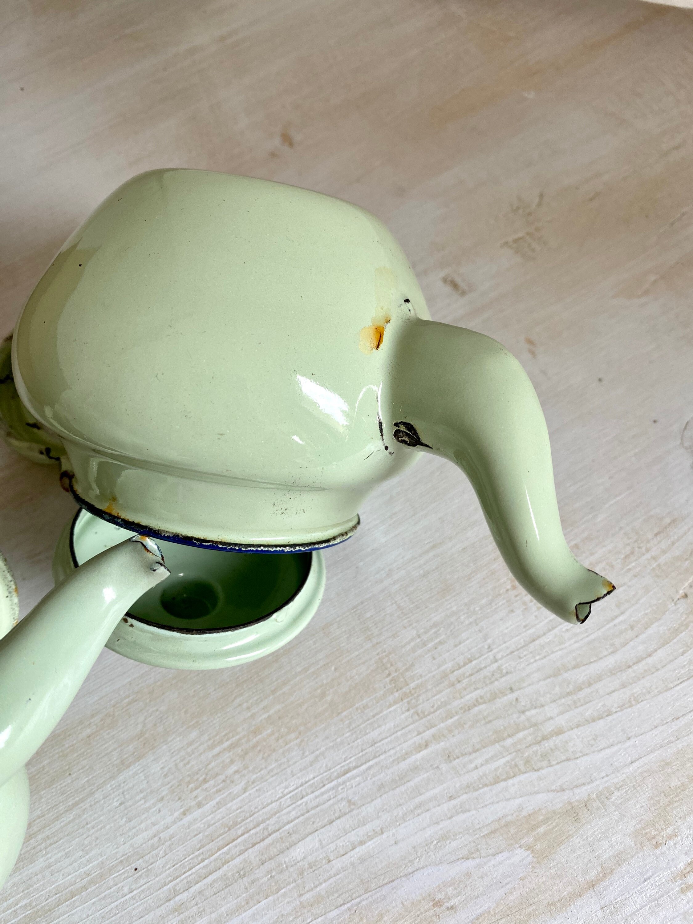 Pair Vintage Enamel Teapots Green and Blue Small Tea Kettle Etsy