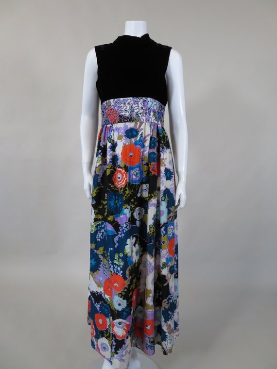 Futura Couture c.1970s Floral Sleeveless Maxi Dres