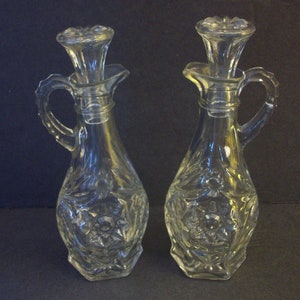 Anchor Hocking Early American Prescut Glass Cruet Set, Vintage EAPG, Dining and Serving, Serving Odds and Ends, Oil and Vinegar Set