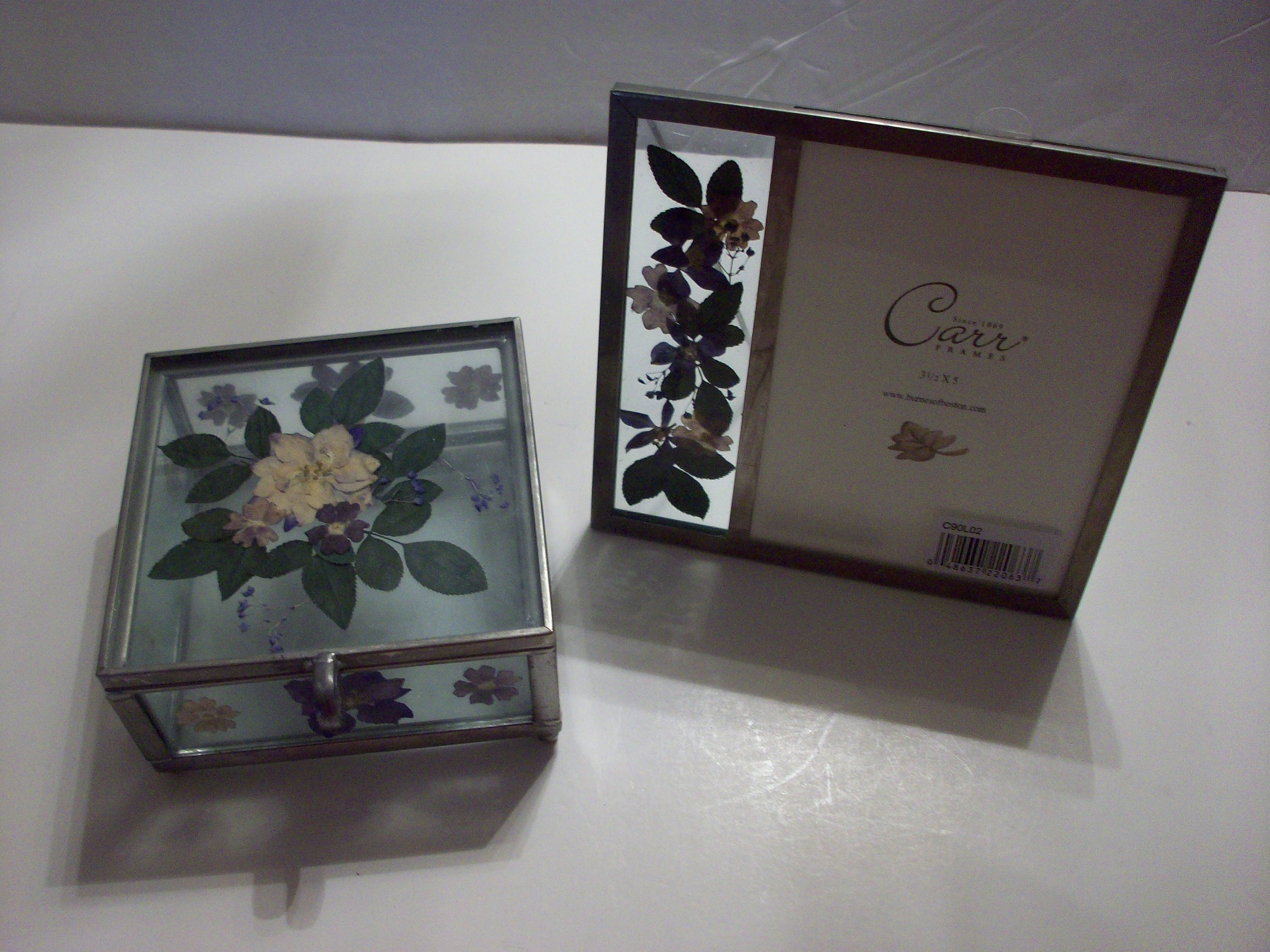 2 Pc Gift Set Photo Frame & Trinket Box Design G 2 Pc Gift Set Photo Frame & Trinket Box Design G