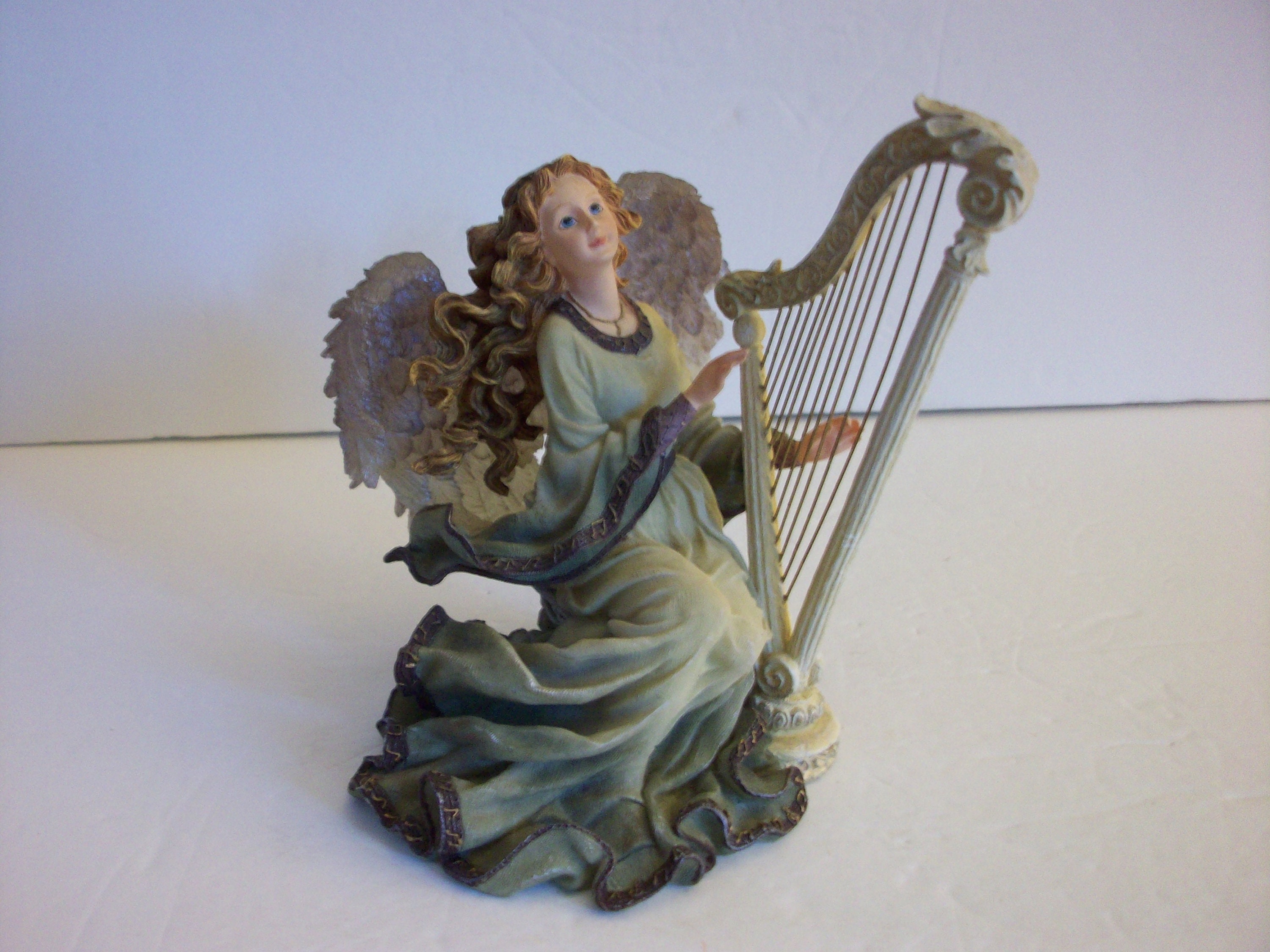 Angel Harp Figurine 