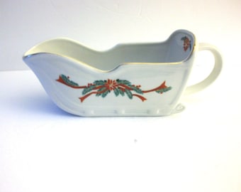 Vintage Tienshan Christmas Gravy Boat: Poinsettia Sleigh Ceramic Tableware