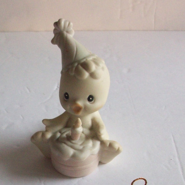Precious Moments "Happy Birdie" Figurine, Vintage Birthday Series Knick Knack, Bird with Cake and Candle, Birthday Gift
