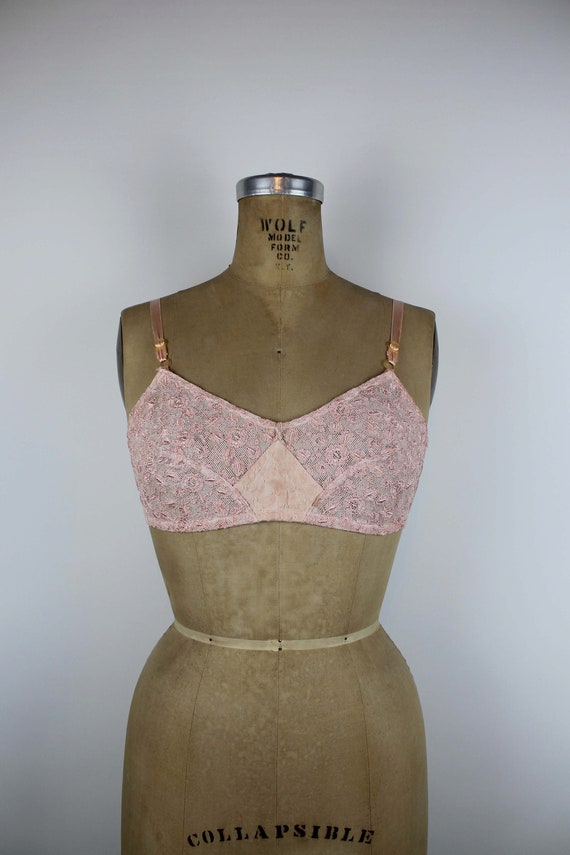 1930’s 40s Vintage Pink Bra, Vintage Nude Bra, Bus