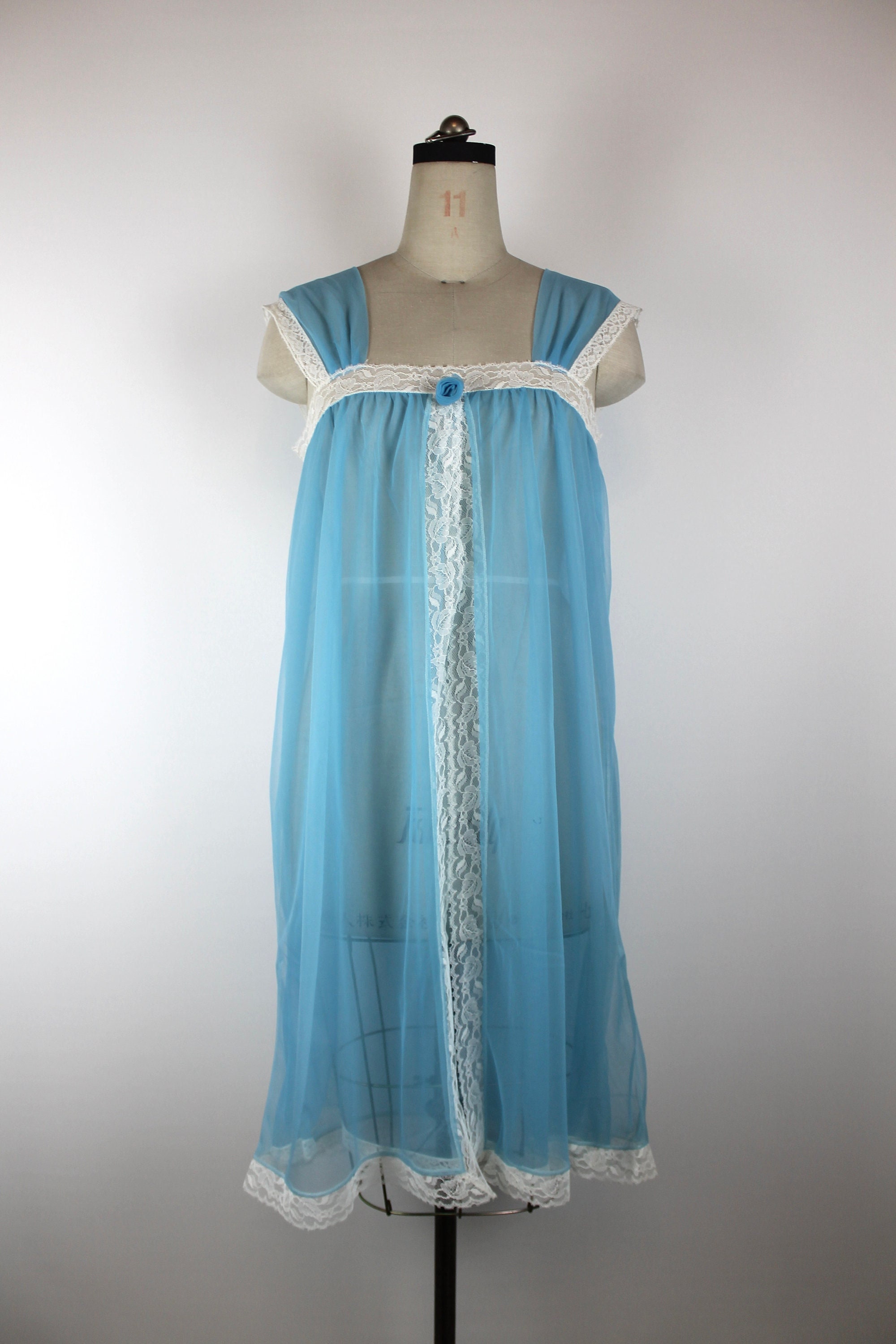 Vintage 60s Shadowline Blue Nylon Peignoir Robe Womans Small Kleding Dameskleding Pyjamas & Badjassen Jurken 