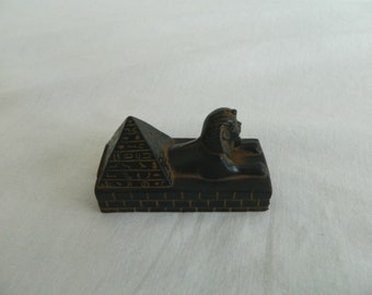 1 Egyptian Resin Sphinx Hieroglyphic Pyramid 2.5" Brown Statue Small #25121