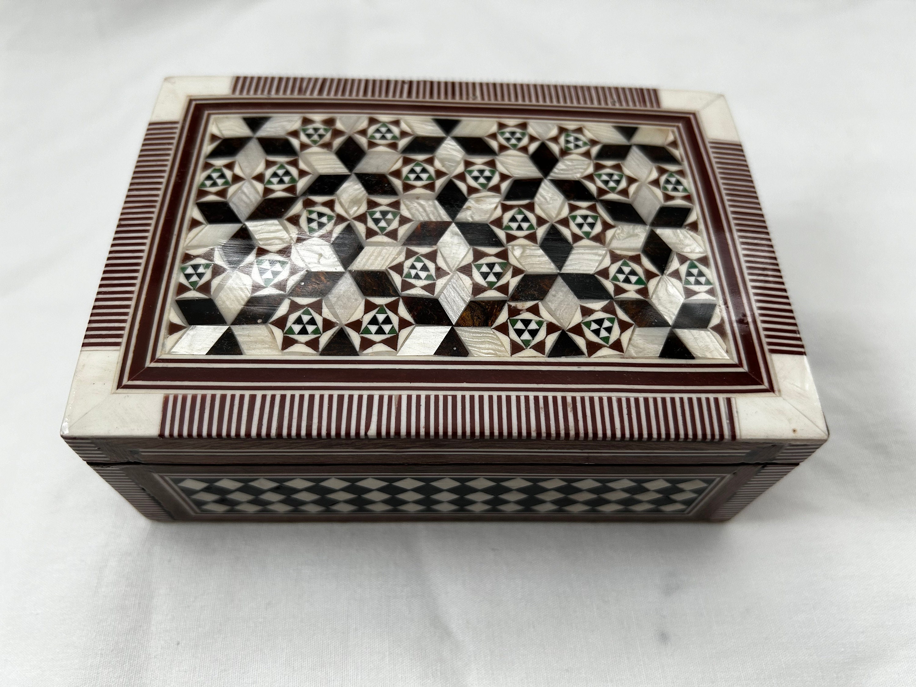 限定✨ハンドメイド木製ジュエリーボックス真珠貝象嵌 Amazon｜木製