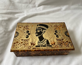 Egyptian Camel Leather Jewelry Box With Queen Nefertiti and Coronation and Dancers Handmade 7.5" X 4.75" #52