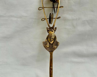 Sistro de latón egipcio Hathor, 28 cm de largo x 5 cm de ancho