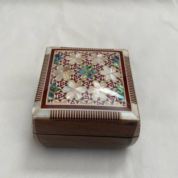 Egyptian Inlaid Wood Handmade Square Mother of Pearl Paua Shel Jewelry Ring Box 3"" # 404