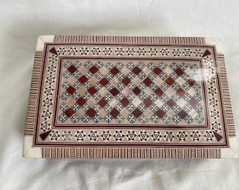 Handgemaakt Egyptisch houten sieradendoosje met parelmoer inlegwerk, standaardformaat 20 x 13 cm #898