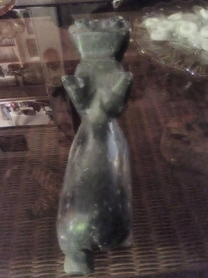 Carved Mexican Onyx Hippopotamus