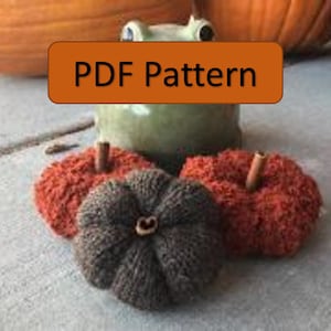 Pumpkintervention knitted pumpkin pattern PDF download