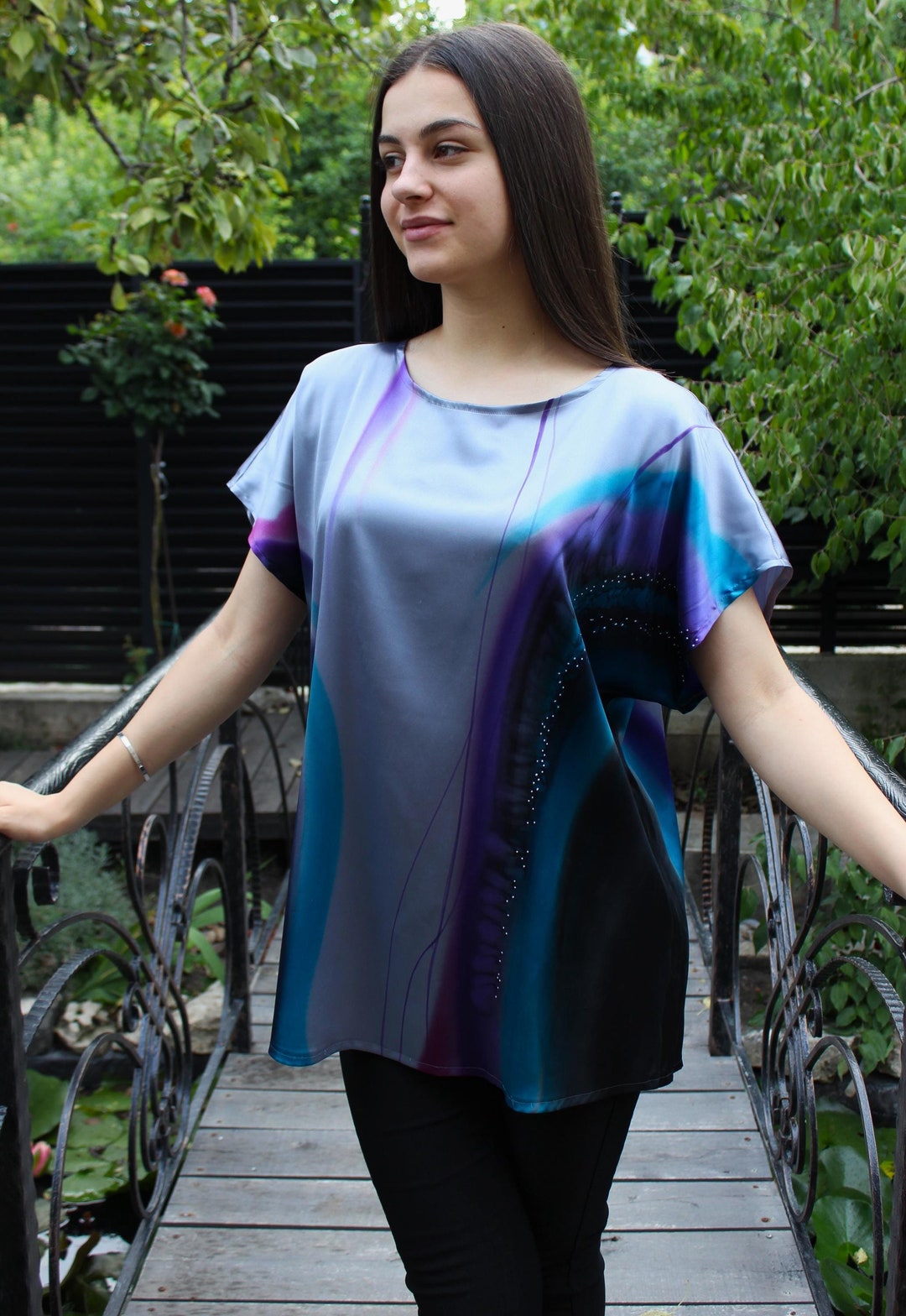 Bleu sable hand knitted top