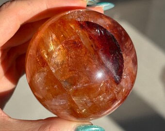 AAA grade natural Hematoid Quartz sphere (Fire Quartz) from Madagascar | quality collection piece
