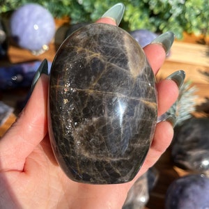 Natural Black Moonstone free form - Piece No. 774 - black Moonstone crystal with nice flashes - intuition, willpower, courage, strenght