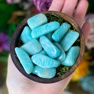 Natural Amazonite from Mozambique, purified with Palo Santo & infused with Reiki energy Heart Chakra, positivity, joy, self-confidence image 2