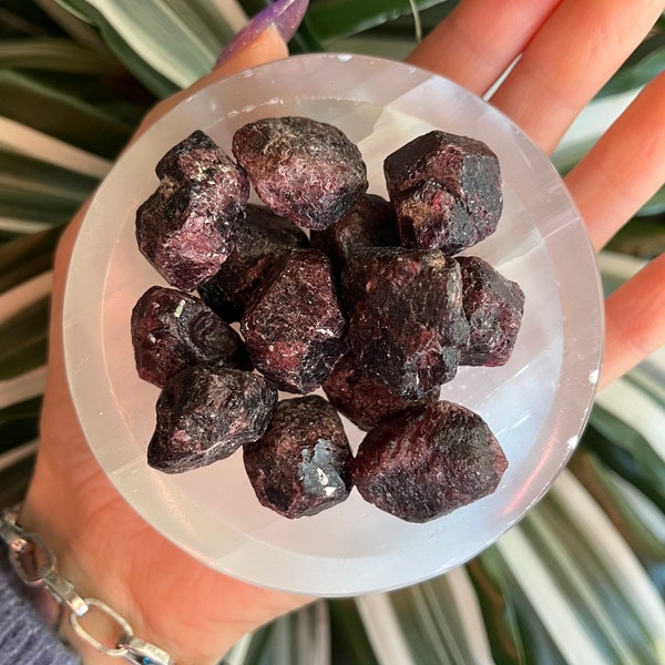 Natural raw Garnet from India - purified with Palo Santo and infused with Reiki energy - Root Chakra healing, stability and courage