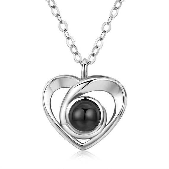 Personalised pet projection deals necklace