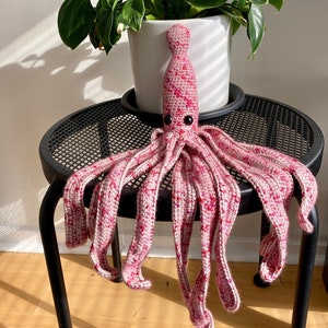 Pink Speckle Squid Plushie | Crochet Squid | Toy Squid | Light Pink with Speckles Stuffed Squid | Amigurumi Squid | Spotted Squid Plushie