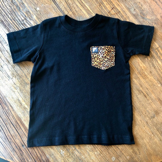 2t black t shirt