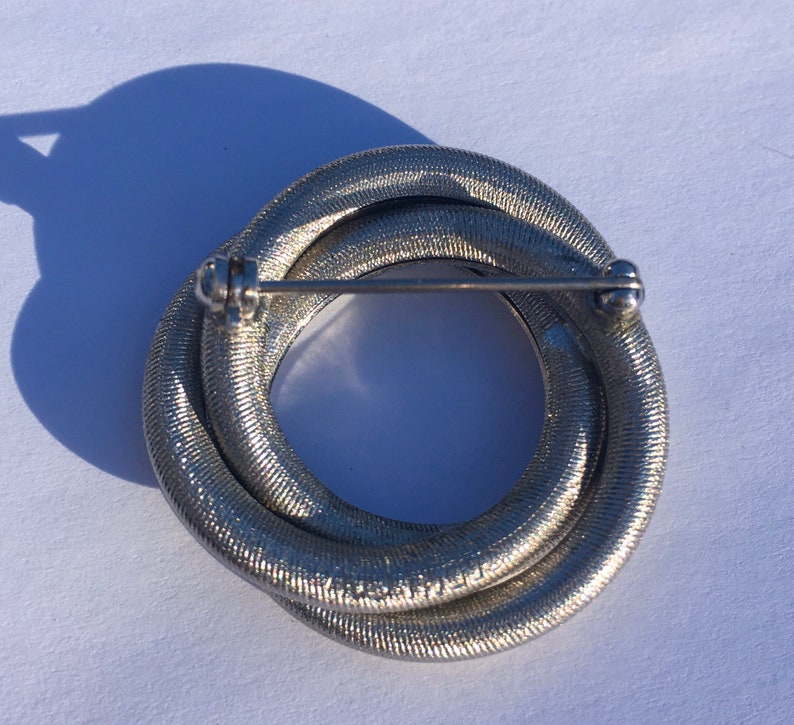 Vintage Silver Coiled Circle Brooch