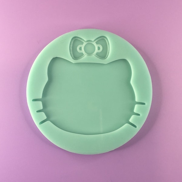 Hello Kitty Grippy/ Keychain Mold