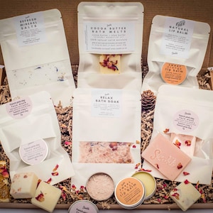 Handmade Spa Gift Box: Natural Bath Melts, Salts, Lip Balm made in Cornwall UK