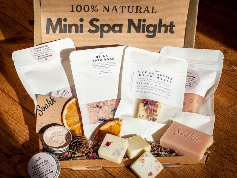 TEENAGE GIRL GIFT Box for Her / Christmas Gift for Teenage Girl Teenage