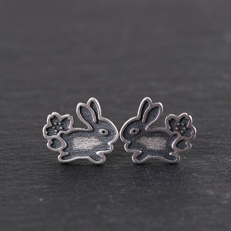 925 Sterling Silver Female style love rabbit vintage silver earrings by IELTS Jewellery