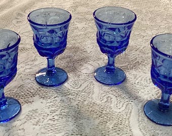 CHOICE Anchor Hocking Essex Cobalt Blue 10 Panel Glasses
