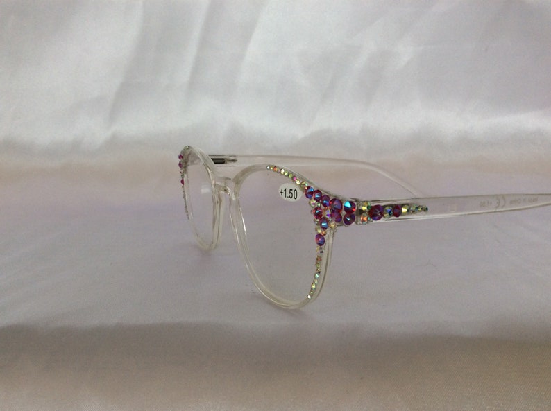 Pink Swarovski crystal, womens reading glasses.  Clear frames, strength 1.50  Vintage look, cat eye shape
