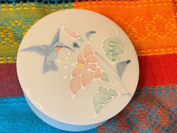 Vintage Otagiri Jewelry Box White Porcelain Hummingbird Flowers Handpainted Enamel Details PanchosPorch