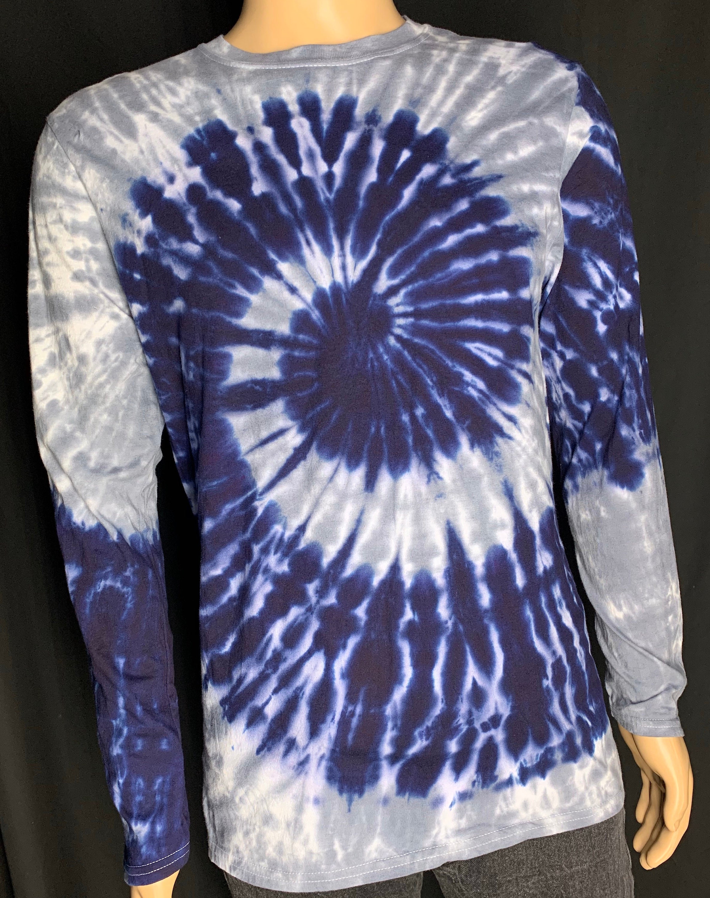 how to swirl a tie dye shirt