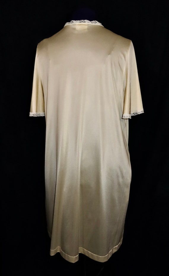 Vintage Cream Robe with Lace Nightwear 1980s Loun… - image 6