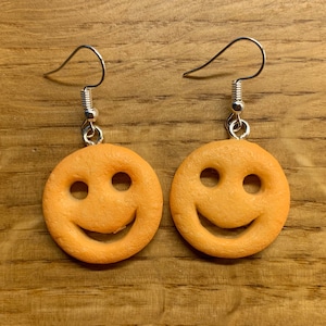 Potato smiley faces earrings
