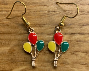 Bunch of balloon earrings