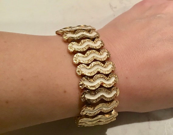 Rare Sarah Coventry, Gold & White Enamel Bracelet… - image 5