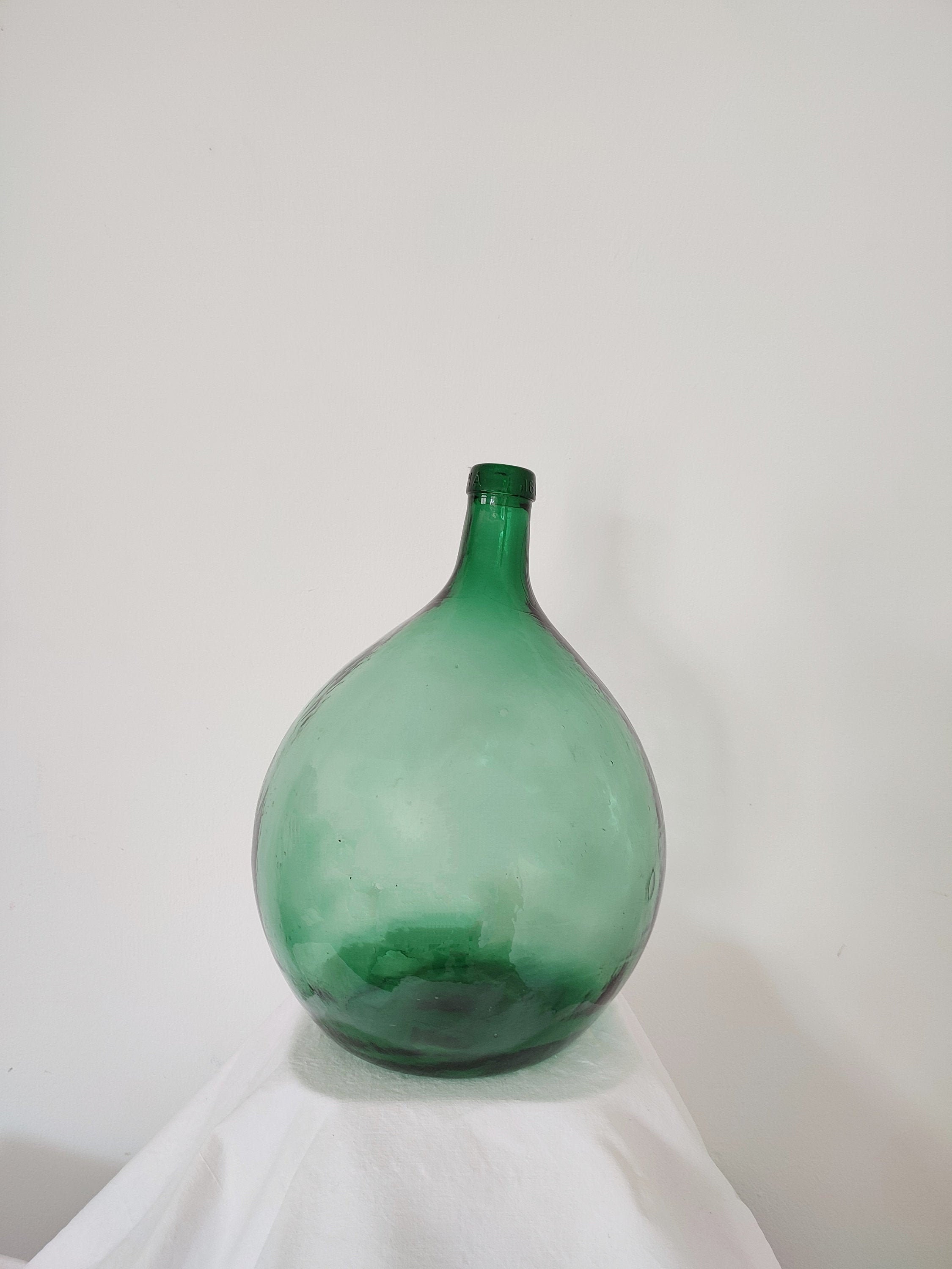 Vendu Sold Dame Jeanne 16.5 Litres