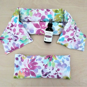 Relaxation gift for mom + Mom birthday gift + New mom gift + Heated neck wrap and eye pillow